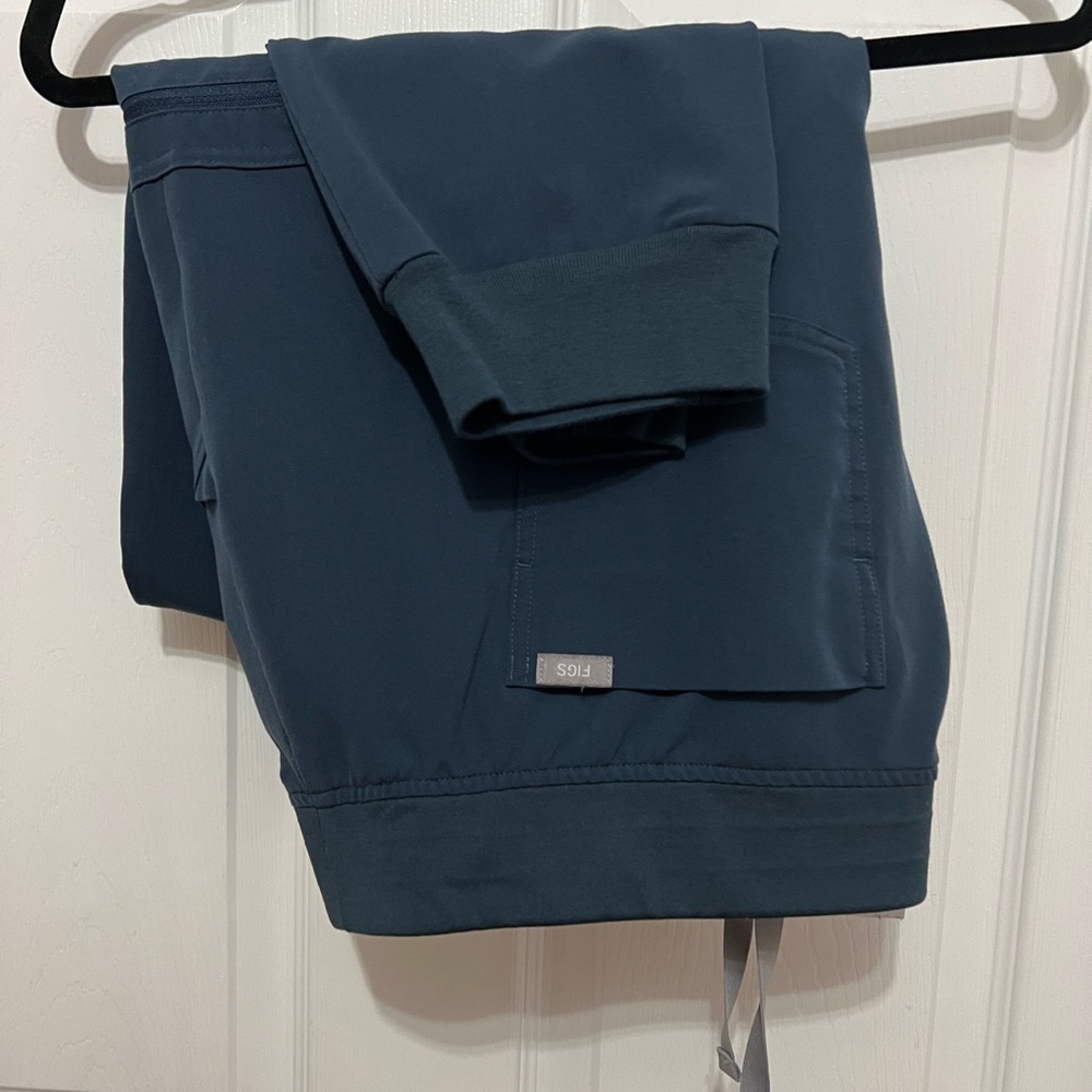 Figs Dark Harbor XXL Tall jogger. EUC